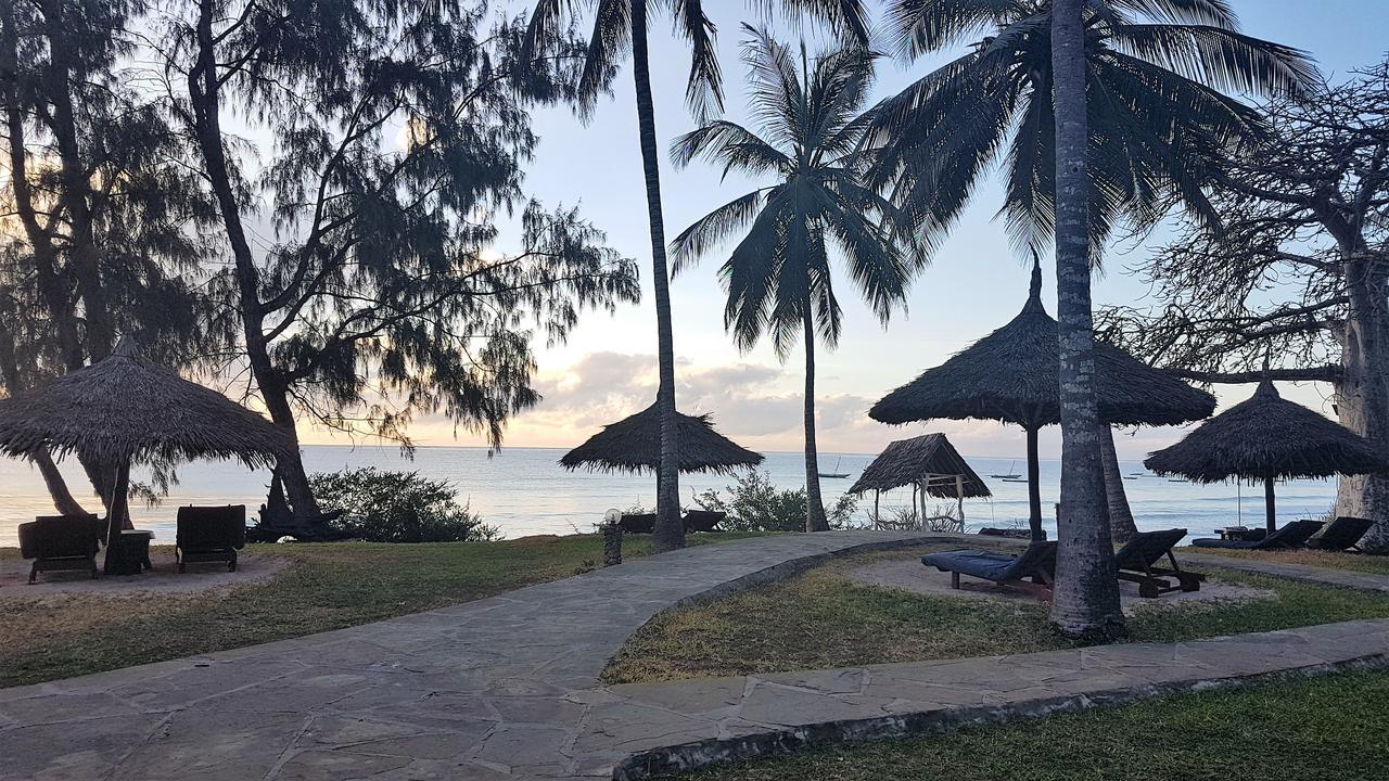 Afrika Pearl & Spa Playa de Diani Exterior foto